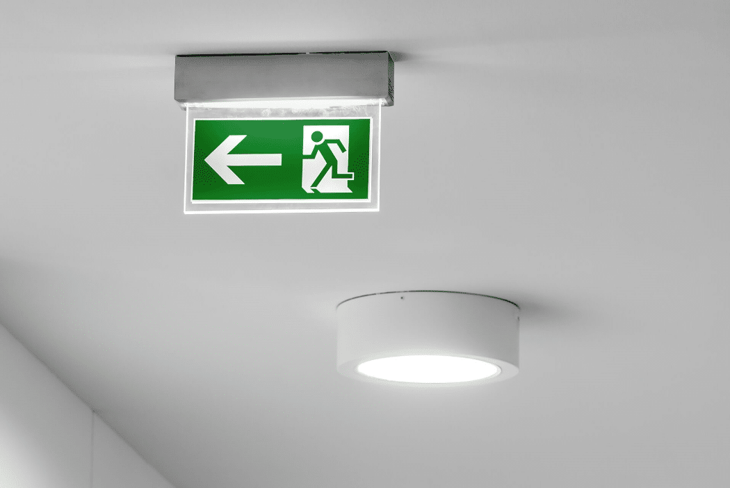 Правила применения аварийных светильников