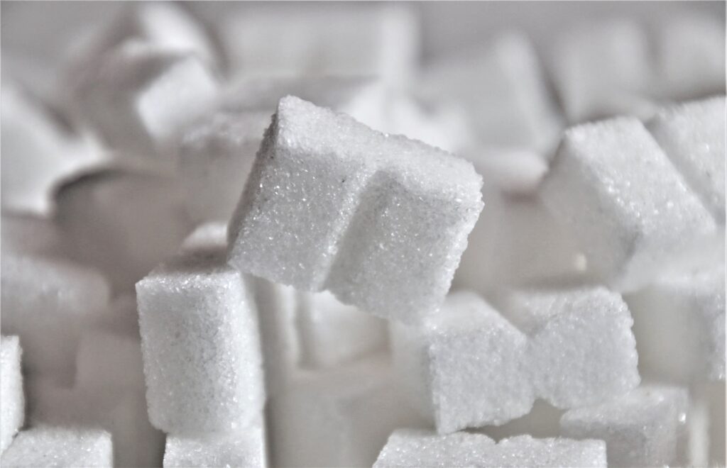 Відмова від цукру - найперше, що треба зробити при інсулінорезистентності